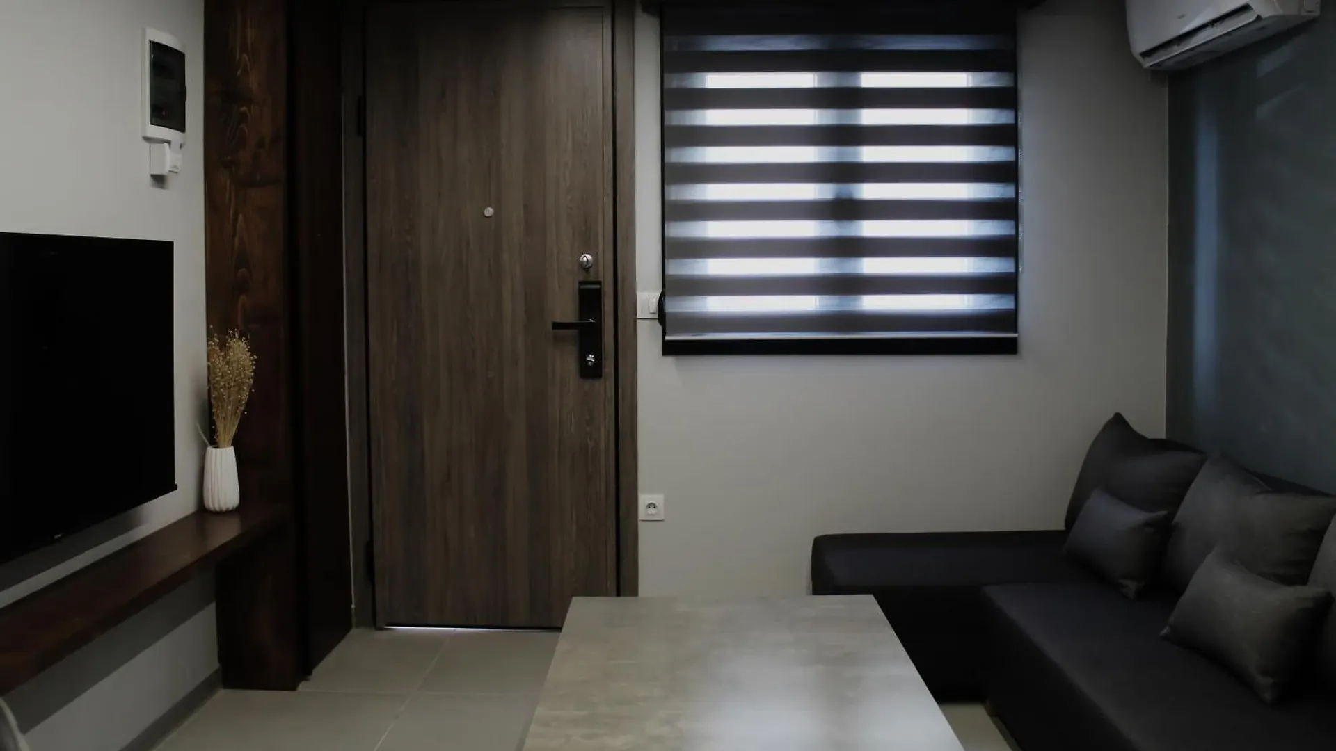 Redwood Suite, Wooden Suites Thessaloniki Greece