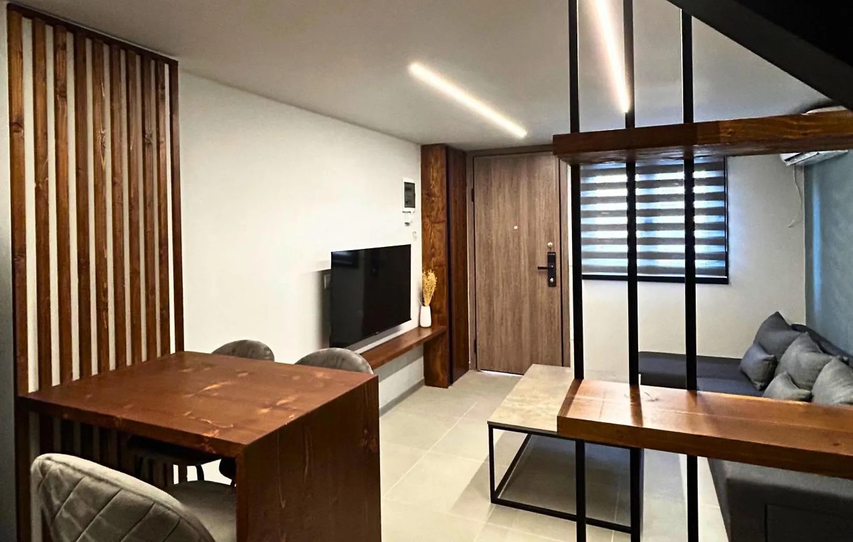 Redwood Suite, Wooden Suites Thessaloniki